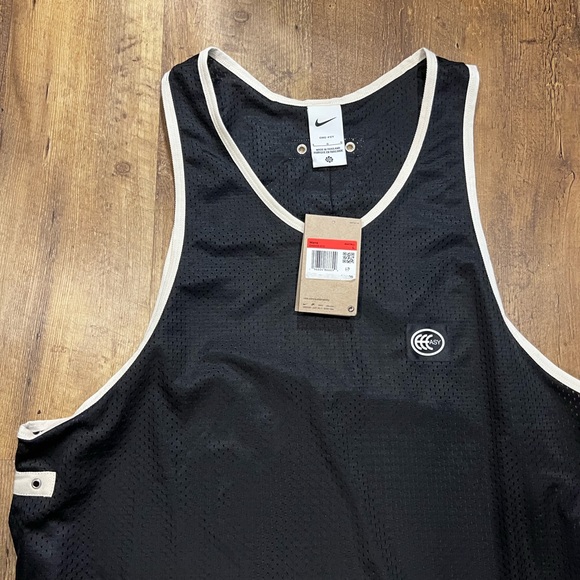 Kevin Durant Men's Nike Dri-FIT Mesh Basketball Jersey - Picture 4 of 6